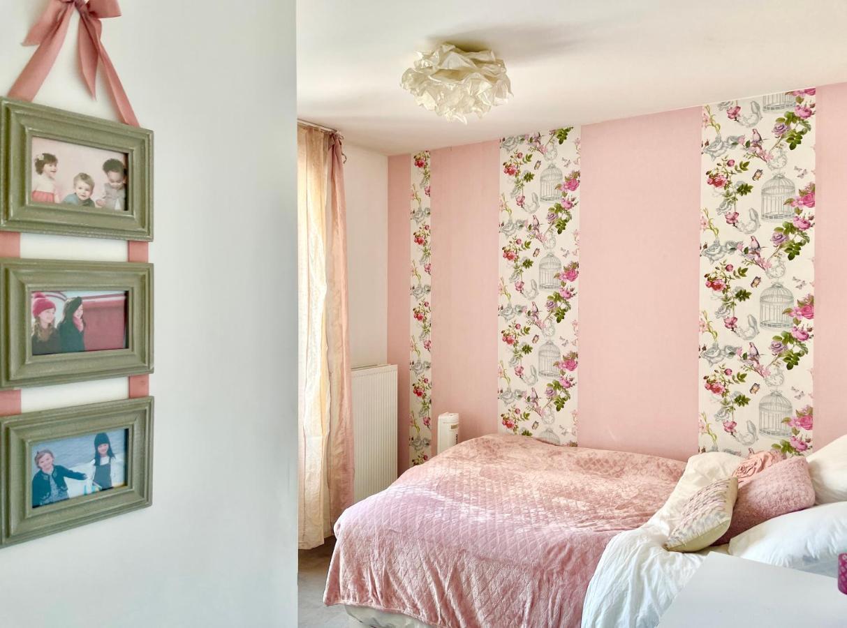 Summer In Paris Ivry-sur-Seine Quarto foto